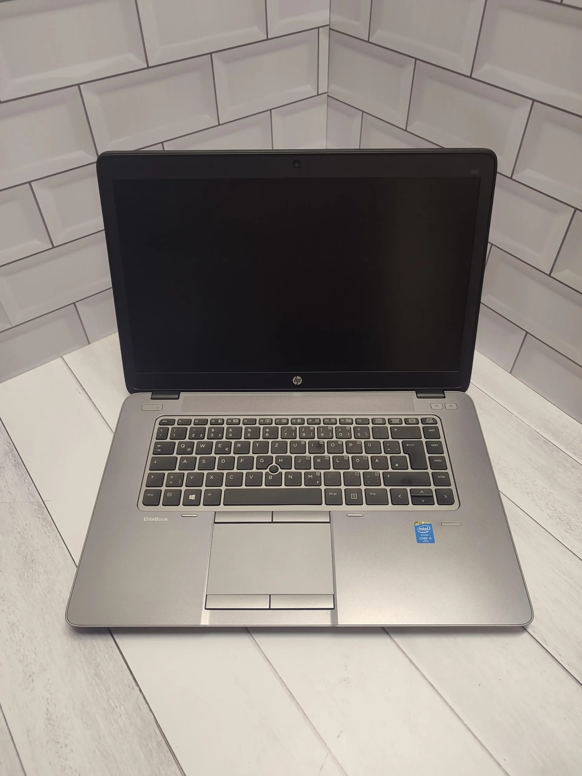 نقد و بررسی لپ تاپ HP EliteBook 850 G2 نقد و بررسی لپ تاپ HP EliteBook 850 G2