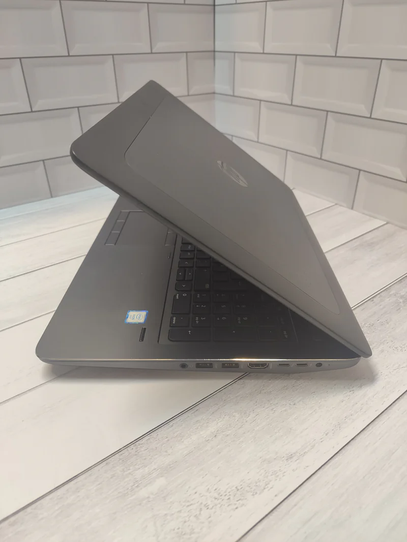 لپ تاپ استوک HP ZBook 15 G3 i7 ورک استیشن